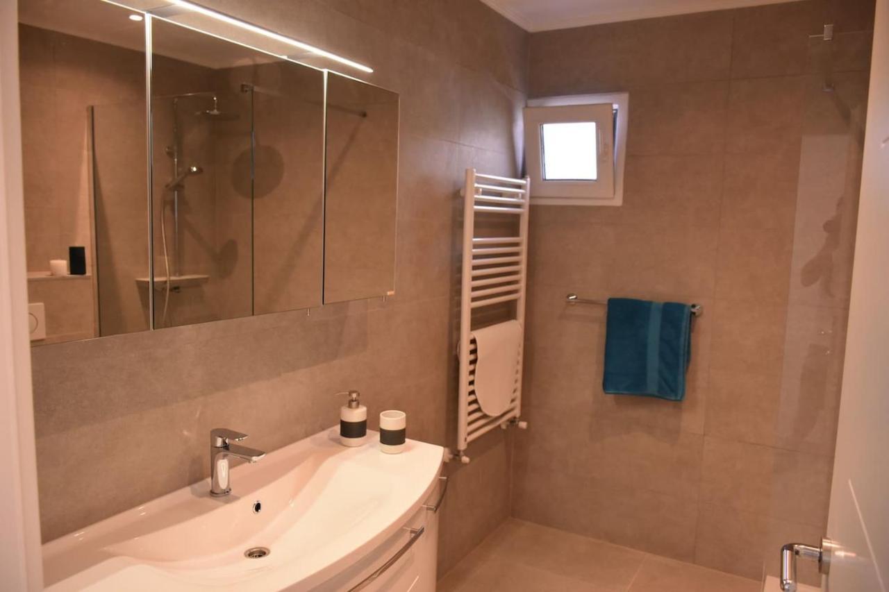 PUY Apartment With Heated Pool, Villa Regina מראה חיצוני תמונה
